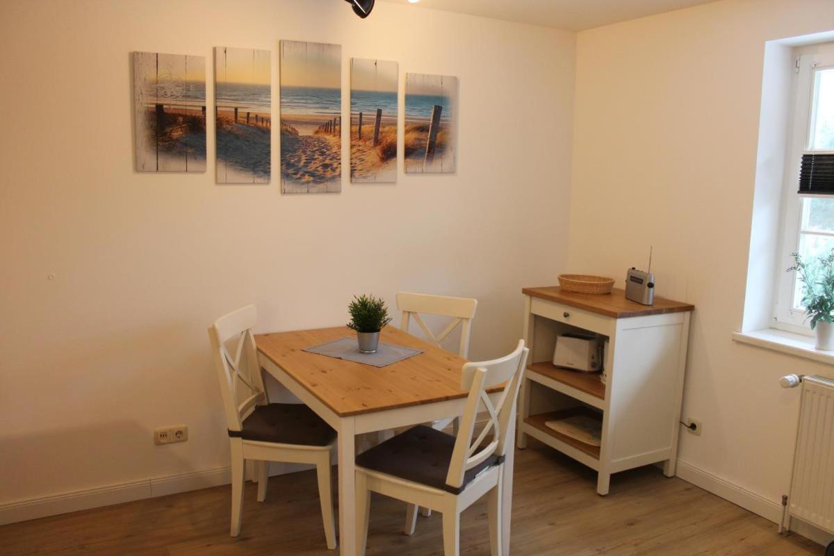 Ferienwohnung Lasse In Wieck Exterior photo